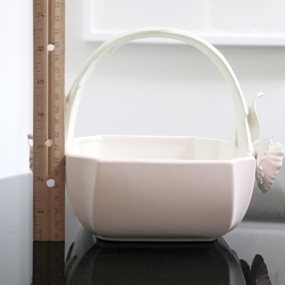 AS IS - REPAIRED Vintage Pink Iris Basket by Fitz & Floyd 1982, Easter Basket - Picture 2 of 10